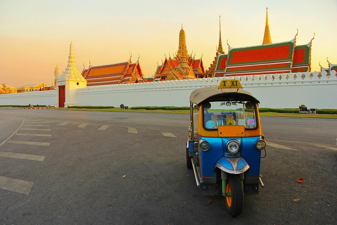 Exclusive Private Bangkok By Night From TUK-TUK - Common questions