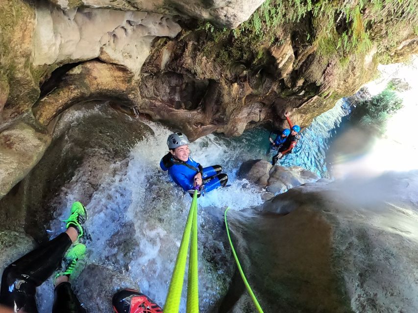 From Granada: Rio Verde Canyoning Tour With Lunch - Lunch Inclusions