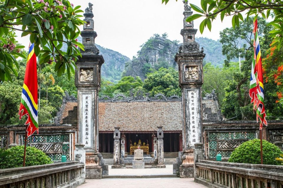From Hanoi: Guided Full-Day Hoa Lu, Tam Coc & Mua Cave Tour - Return to Hanoi Arrangements