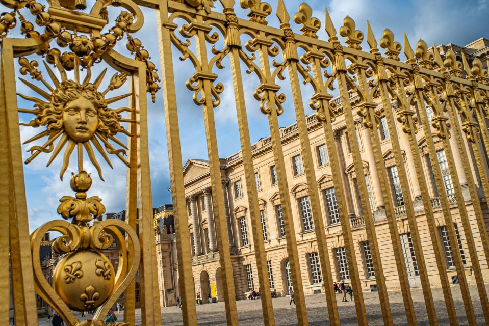 From Paris: Versailles Palace & Gardens Private Guided Tour - Tour Information Overview