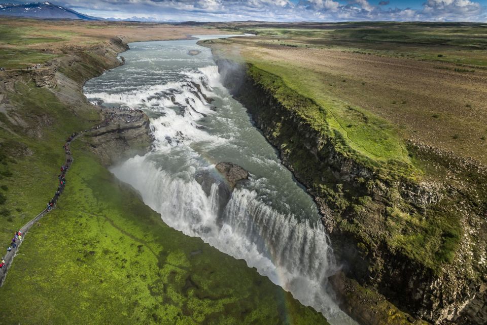 From Reykjavik: 7.5-Hour Golden Circle Express Tour - Comprehensive Tour Experience