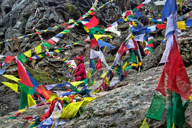 Gosainkunda-Lauribina Pass Trek 8Night 9 Days Program - Day 7: Trek to Lauribina Pass