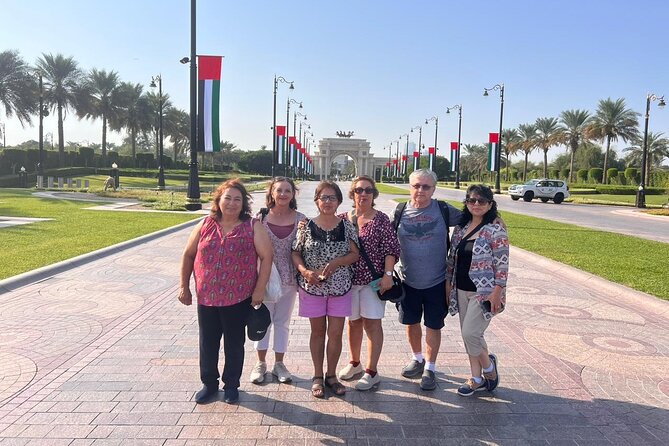 Guided Tour in Dubai City and Modern Architecture and Sightseeing - Common questions