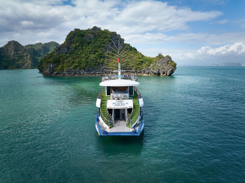 Ha Long Bay & Bai Tu Long 5* Day Cruise, Caves, Kayak& Lunch - Overall Luxurious Cruise Experience