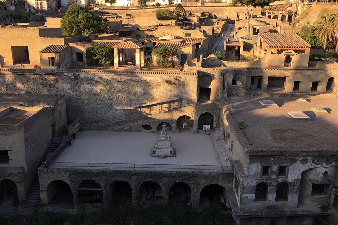 Herculaneum With an Archaeologist, the Original !!!! - Last Words