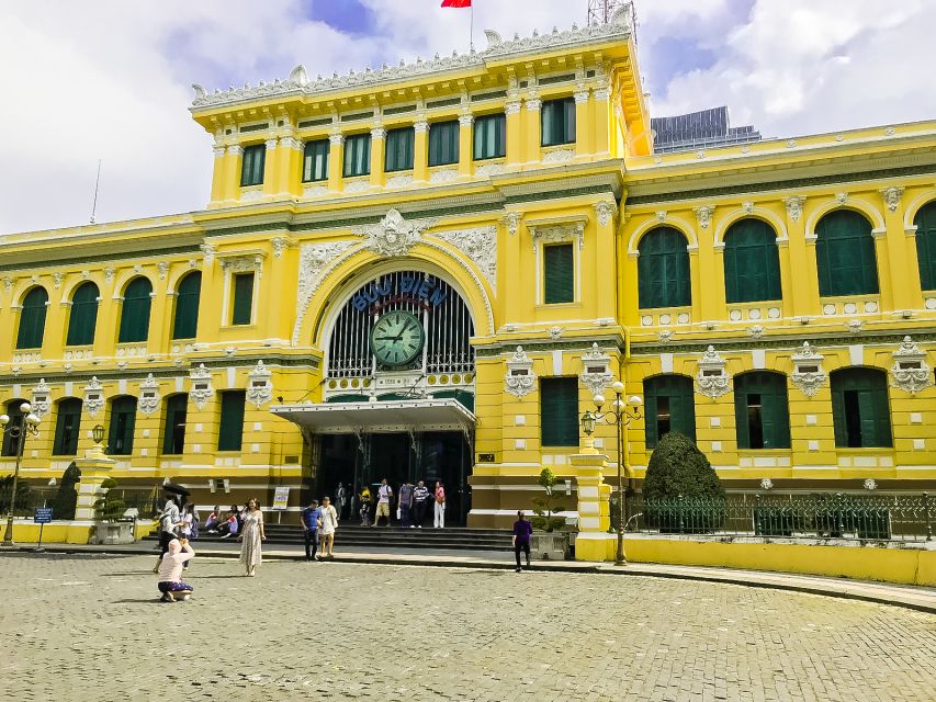 Ho Chi Minh: Top Sightseeing Ho Chi Minh Half Day Trip