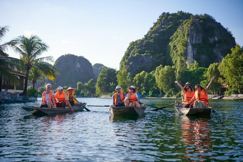 Hoa Lu - Tam Coc - Mua Cave / Limousine Transfer - Booking Information