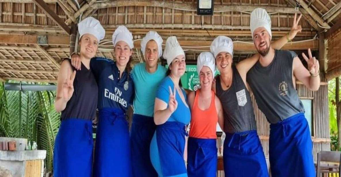 Hoian: Bay Mau Vegan Cooking Class, Market &Basket Boat Trip - Insider Tips