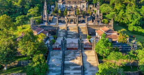 Hue Royal Tombs and Citadel , Thien Mu Pagoda by Dragon Boat - Common questions