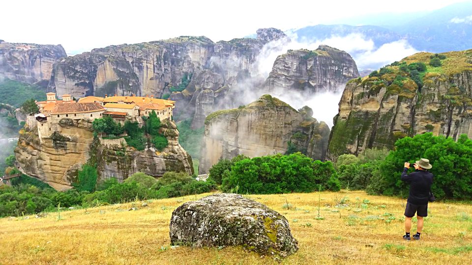 Kalampaka: Meteora Private Customized Tour in English 6 Hour - Price and Gift Option