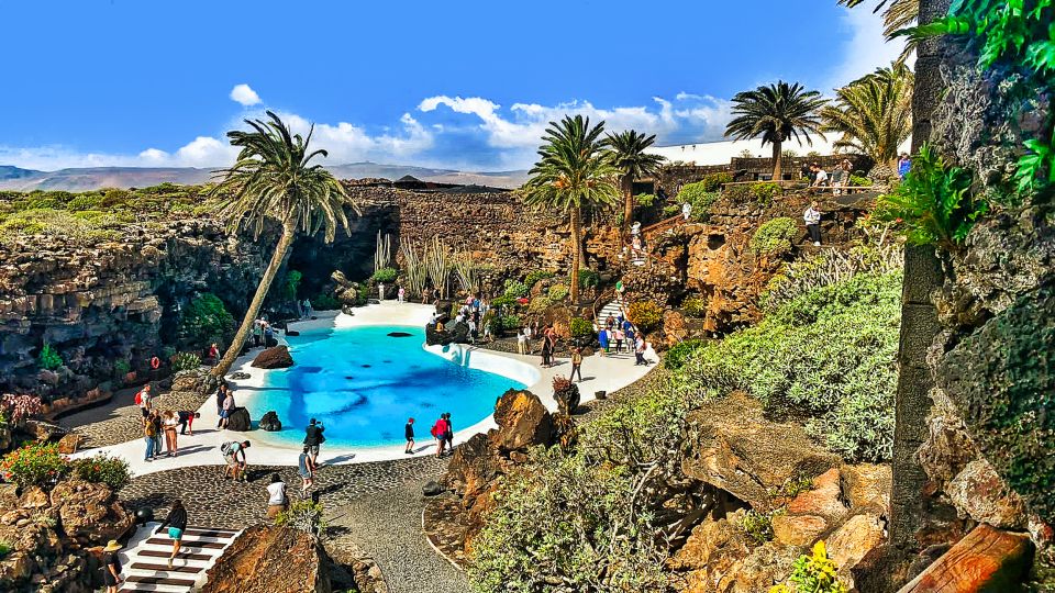 Lanzarote: Full-Day Island Highlights - Fire Mountains Exploration