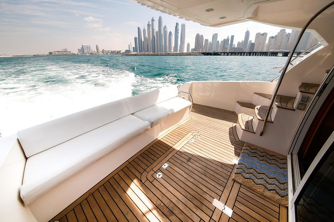 Luxury Yacht Cruise Dubai Marina Palm Jumeirah, Burj Al Arab, and Atlantis - Common questions
