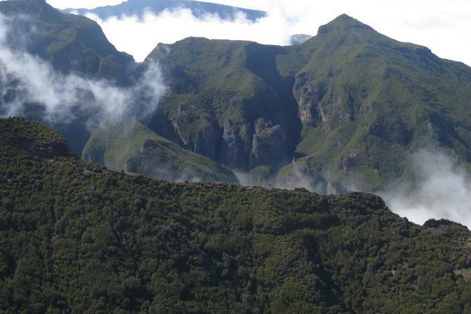 Madeira Small-Group Arieiro Peak Hike - Common questions