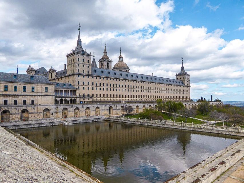Madrid: 2-Hour City Highlights Guided Walking Tour - Directions