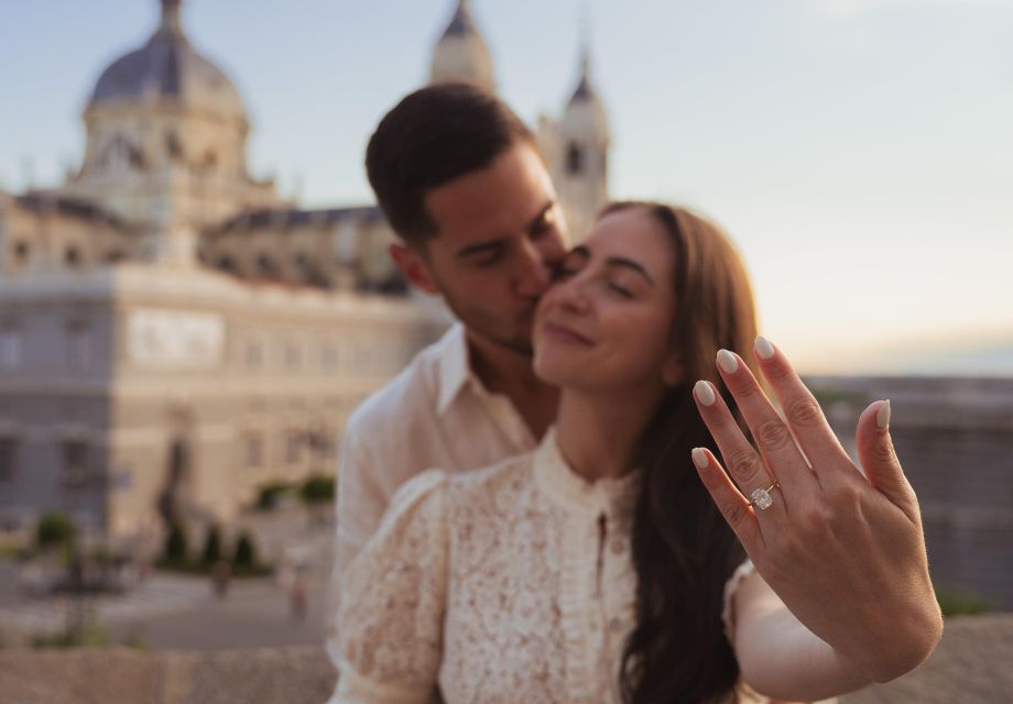 Madrid: Romantic Photoshoot for Couples - Last Words