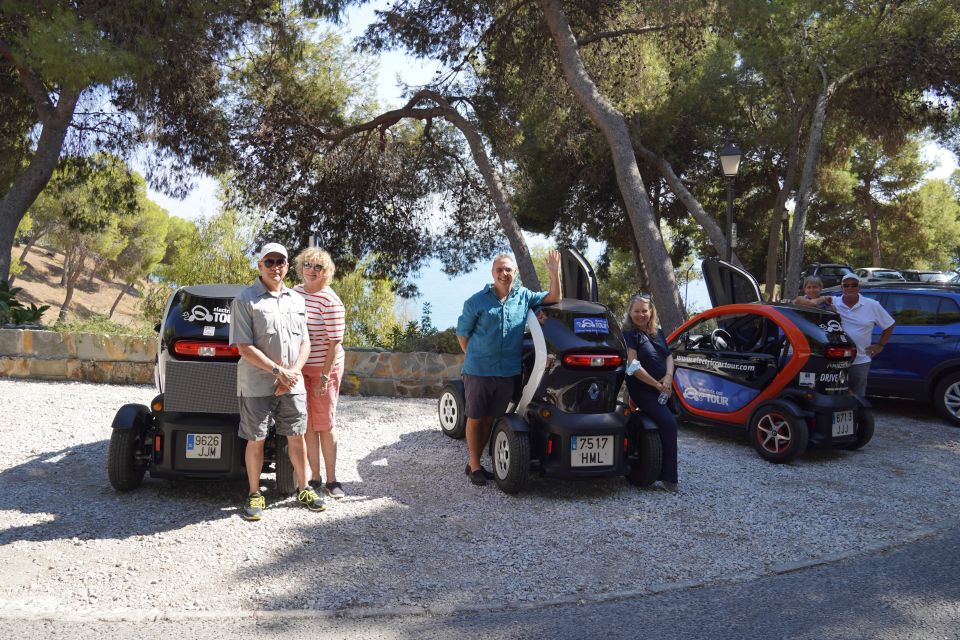 Malaga: Electric Car City Tour and Visit Gibralfaro Castle - Pricing and Booking