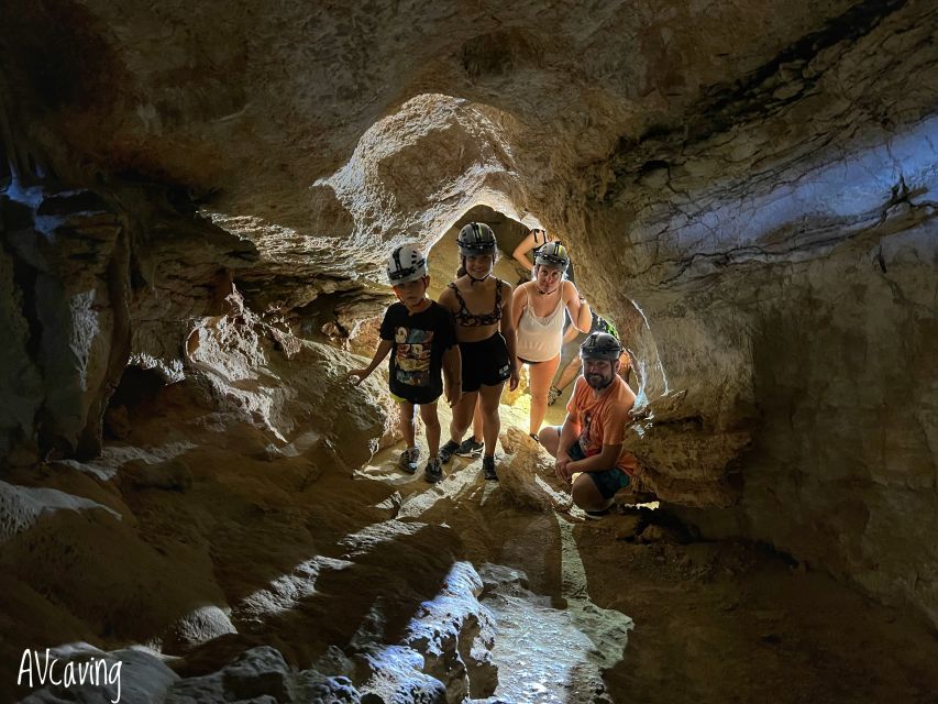 Mallorca: Beach Inside the Cave Tour - What to Bring