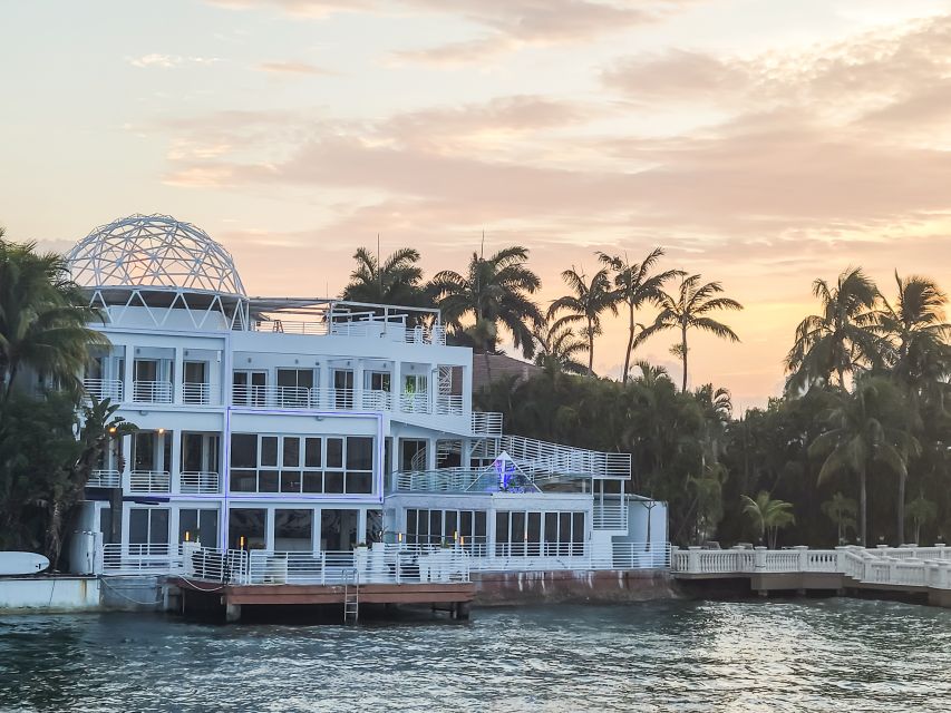 Miami: Sunset Cruise Through Biscayne Bay and South Beach - Common questions