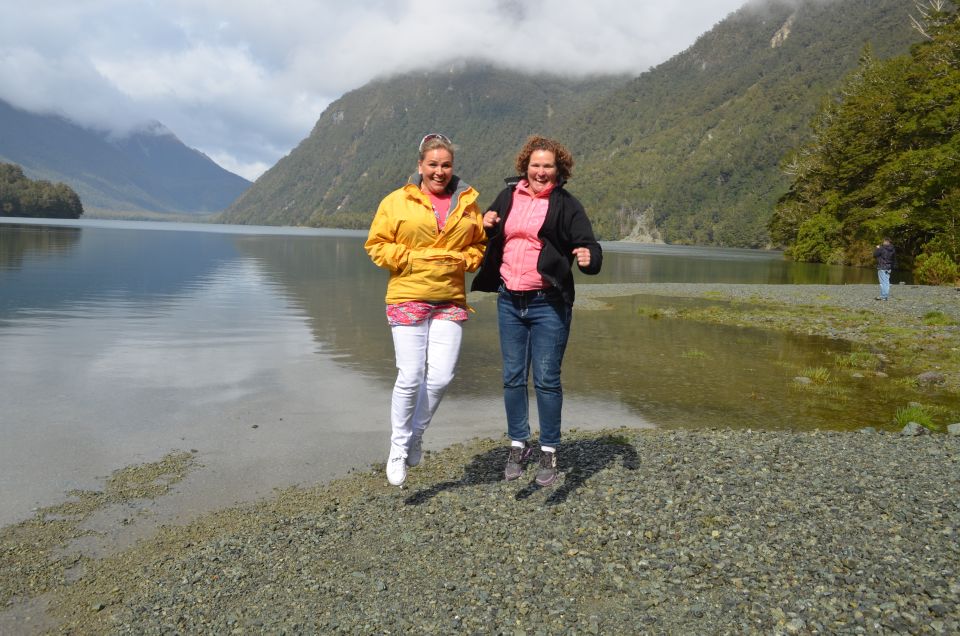 Milford Sound: Small-Group Tour From Te Anau - Guide and Transportation Ratings