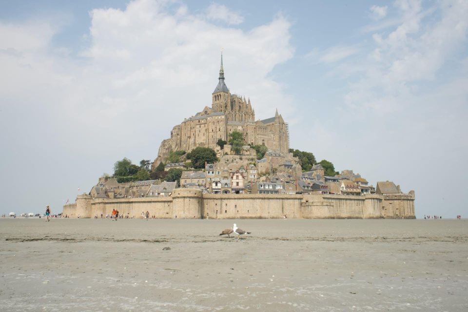 Mont Saint-Michel : The History Digital Audio Guide - Background