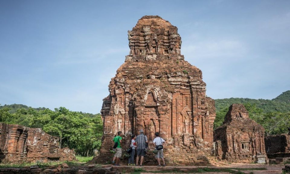 My Son Sanctuary Morning Tour W Thu Bon River Cruise & Lunch - Common questions