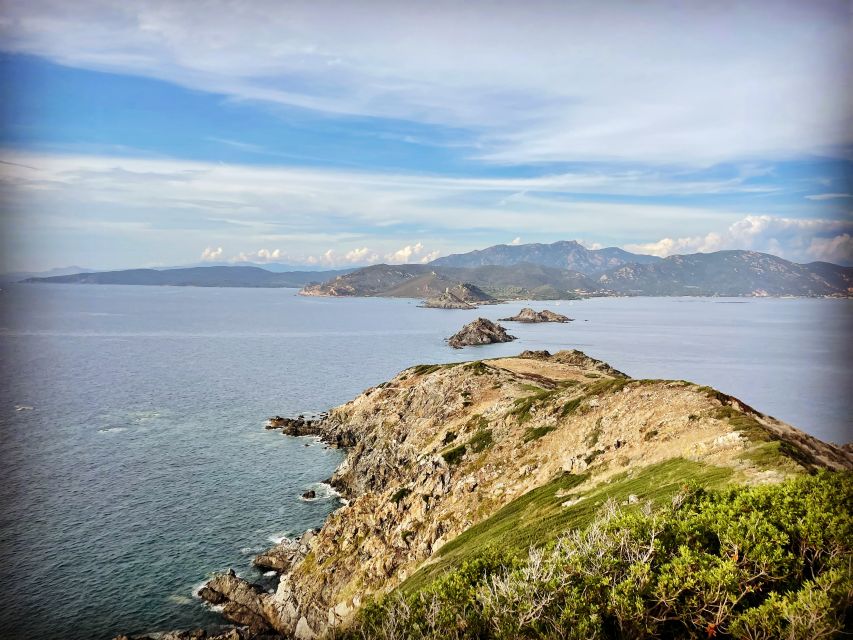 Near Ajaccio: Sanguinaires Islands Boat Trip Sunset Drinks - Common questions