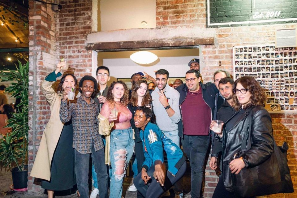 NYC: Brooklyn Nightlife Pub Crawl - Social After-Dark Experience