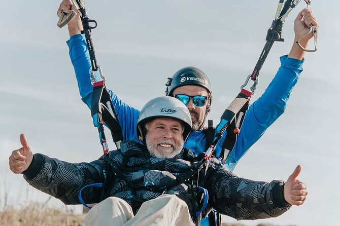 Paragliding Flight in Nazaré - Common questions