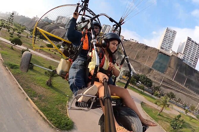 Paragliding Flights Over the Costa Verde in Lima - Best Time to Fly