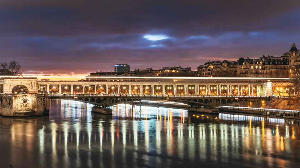 Paris: Night River Cruise On The Seine With Waffle Tasting - Customer Reviews