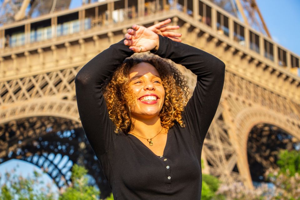 Paris: Private Photoshoot at the Eiffel Tower - Last Words