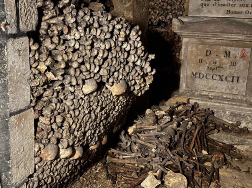 Paris: Skip-The-Line Catacombs Tour With Restricted Areas - Tips