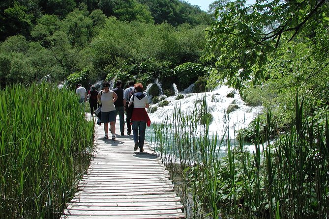 Plitvice Lakes Day Trip From Zadar and Biograd - Expert Guided Tour