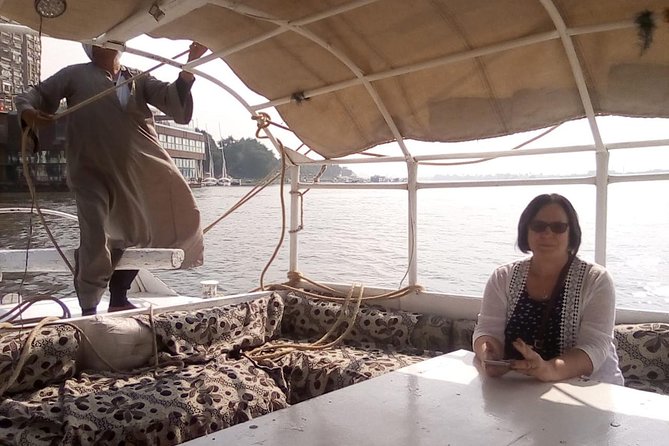 Private 60 Min Felucca Ride on Nile and Lunch in Cairo - Common questions