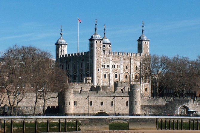 Private Guided Tour: Tower of London and St Pauls Cathedral - Historical Experience