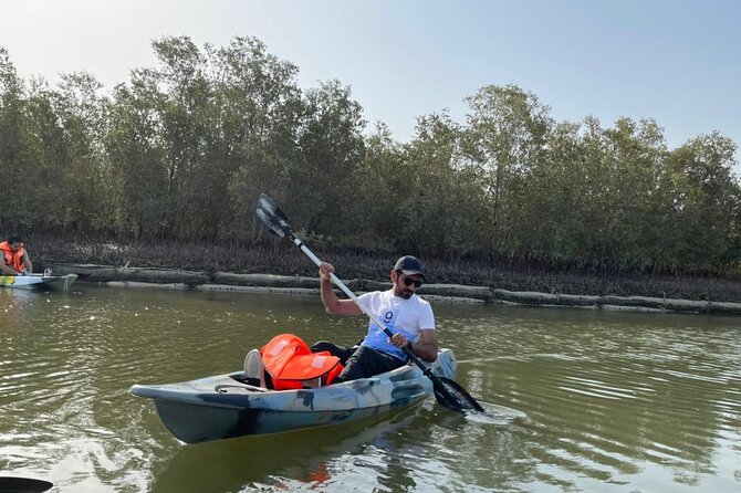 Private Kayak Adventure in Abu Dhabi - Visual Impressions