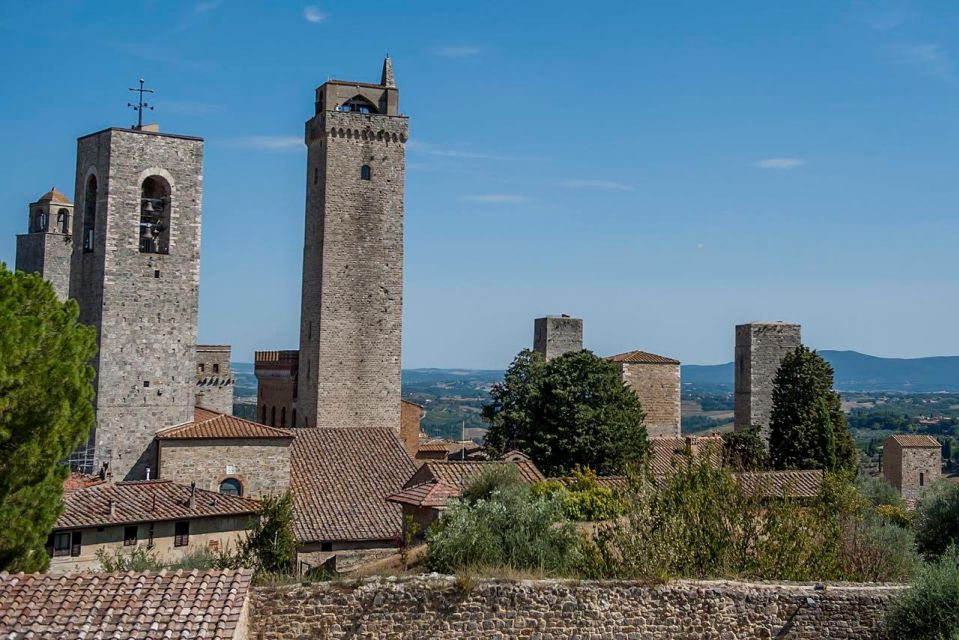 Private Tuscany Tour to Pisa, Siena, San Gimignano and Lunch - Common questions