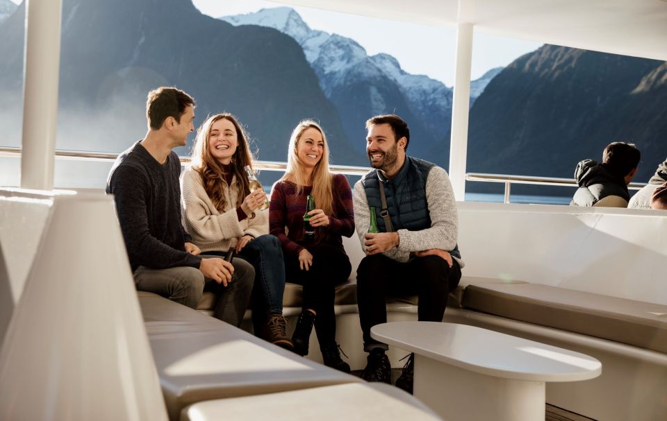 Queenstown: Milford Sound Coach & Cruise Full-Day Trip - Live Tour Guide and Commentary