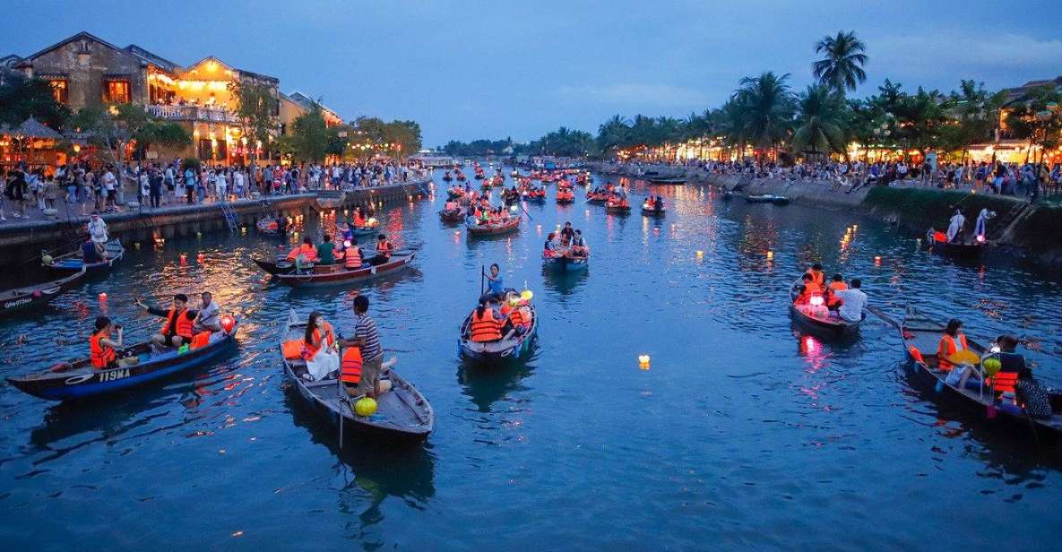 River Boat Ride by Night With Drop Flower Lantern in Hoi an - Common questions