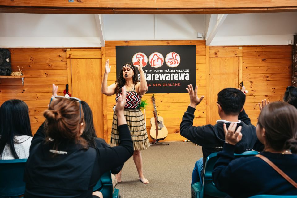 Rotorua: MāOri Cultural Performance With Dancing - Last Words
