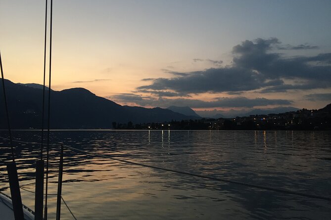 Sailing at Sunset on Lake Como: How to Escape From Daily Routine - Navigating Your Way Back
