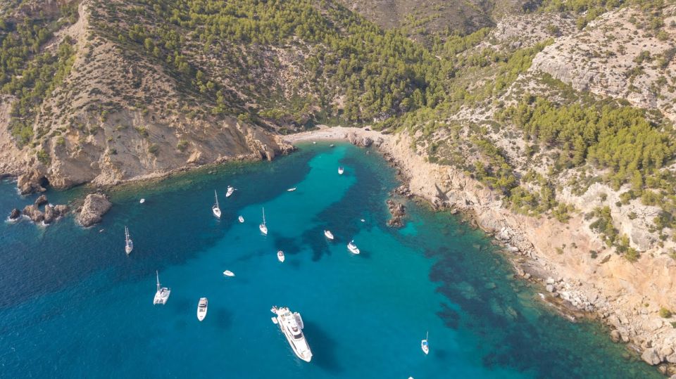 Santa Ponsa: Branqueta II Licensed Boat Rental - Common questions