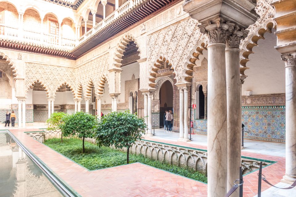 Seville: Alcázar Guided Tour - Accessibility Information