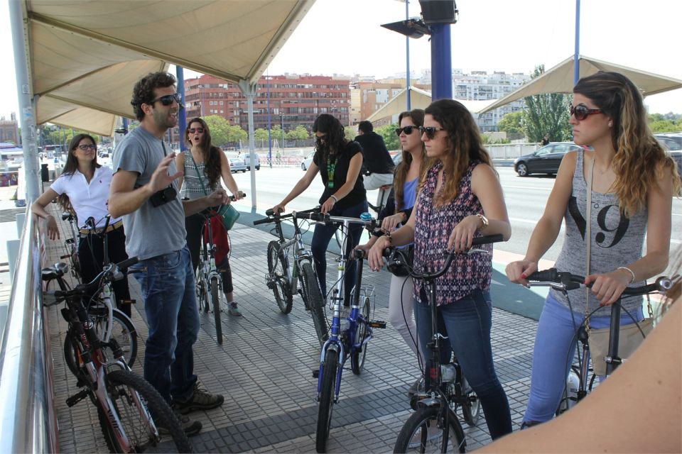 Seville: Highlights Bike Tour With Local Guide - Transportation and Service Ratings