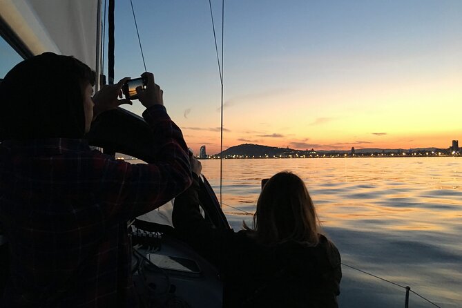 Sunset Sailboat Tour Along the Coast With Open Bar - Customer Reviews