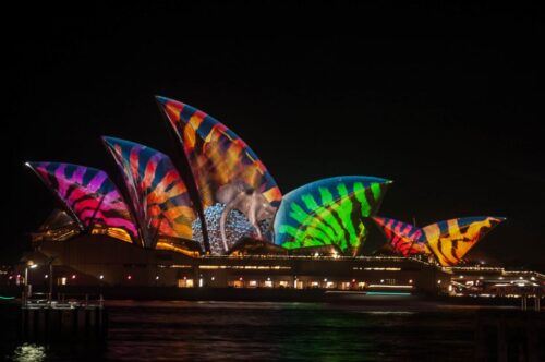 Sydney: VIVID Cruise - Booking Details