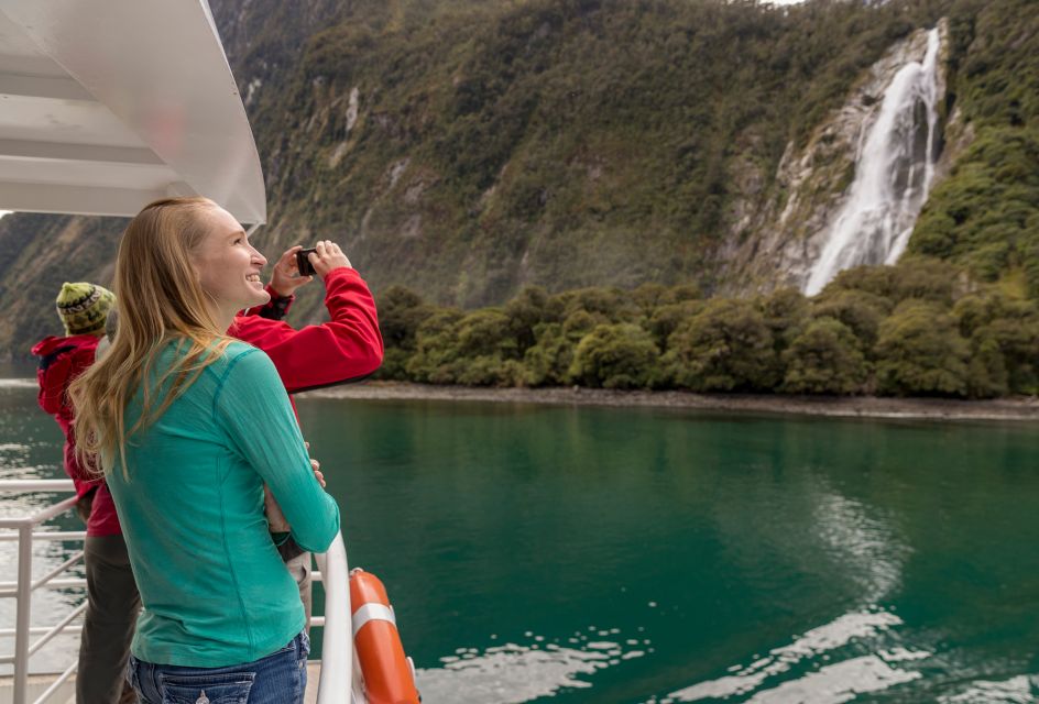 Te Anau: Milford Sound Bus, Cruise, Observatory, & Lunch - Directions