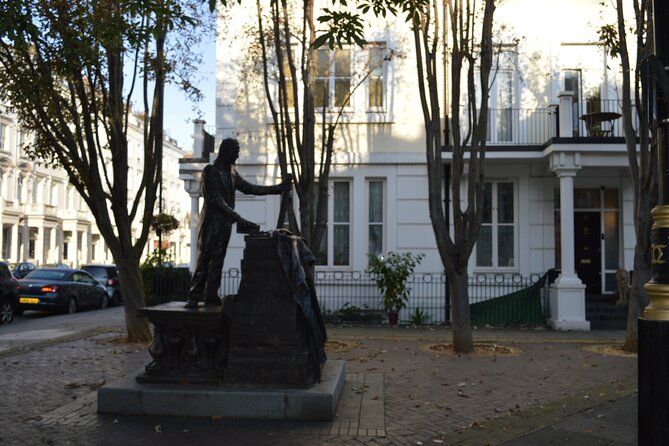 Thomas Cubitt's Pimlico: A Self-Guided Walking Tour - Navigating Pimlicos Streets