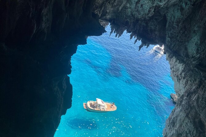 Three Hour Private Guided Tour of Capri With a Luxury Gozzo Cabin Cruiser - Last Words