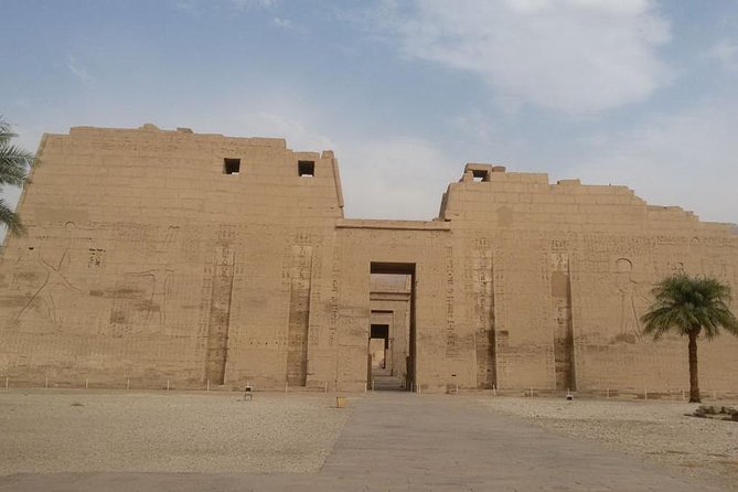 Tour to Ramesseum, Habu Temples, and the Valley of the Nobles - Directions
